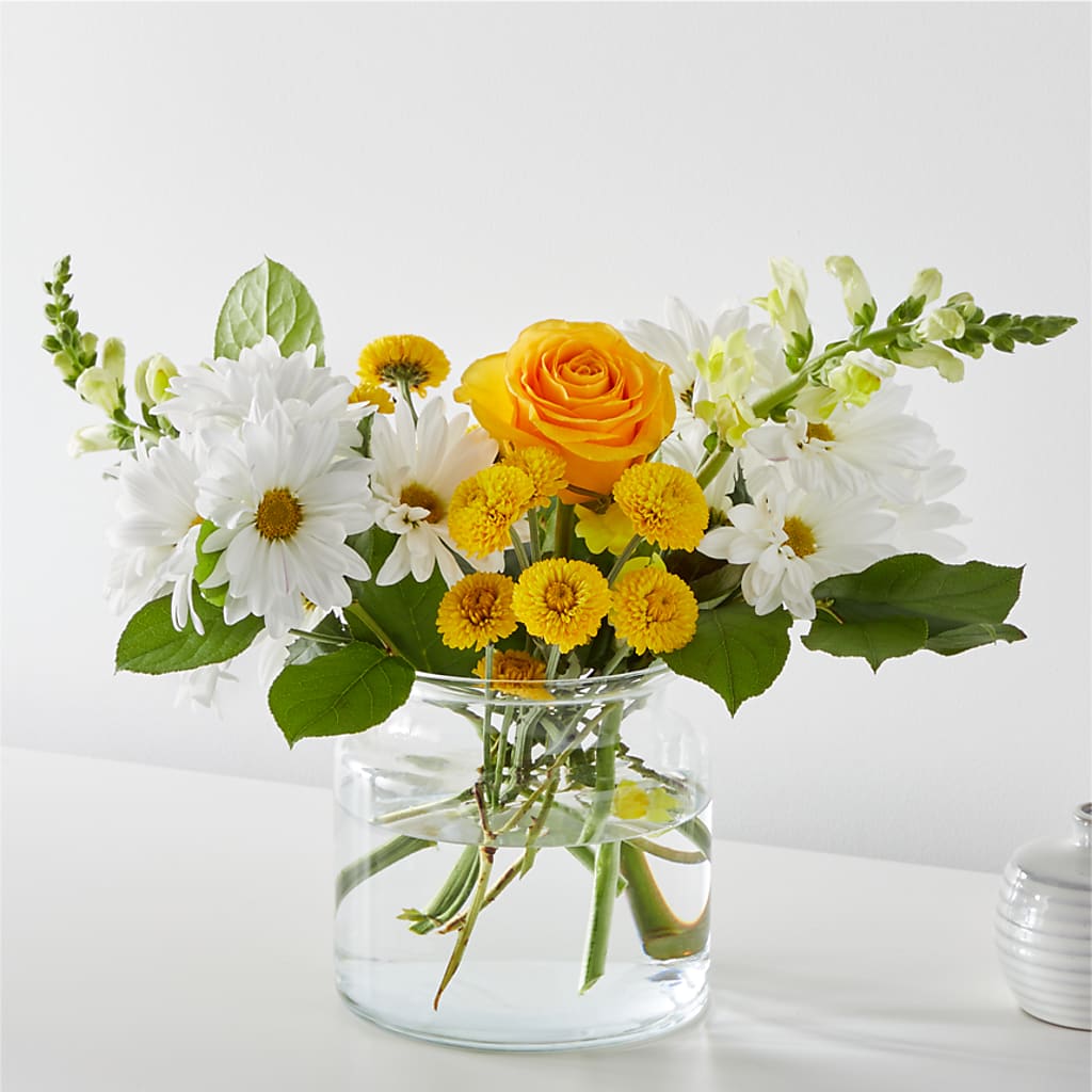 Sun Salutation Bouquet – Riverside Floral, Tillamook OR