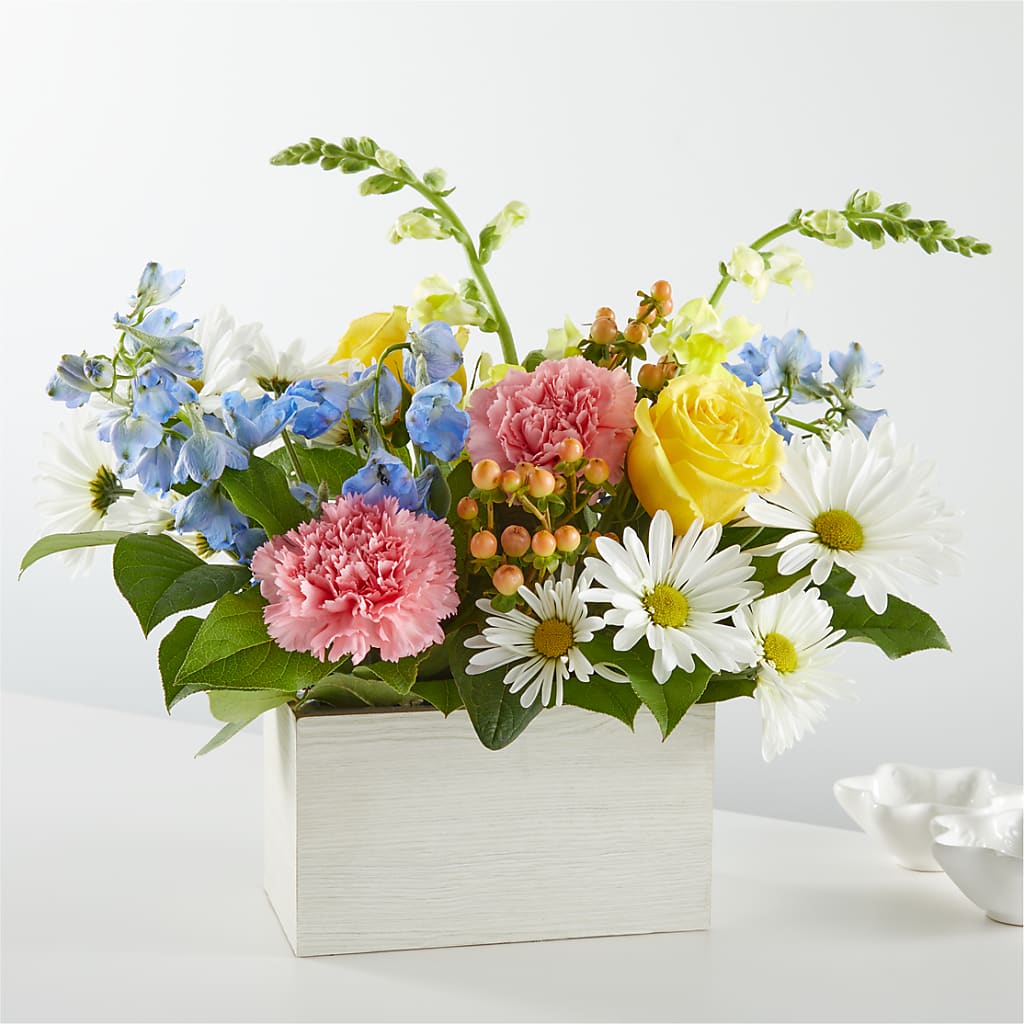 Sun Salutation Box Bouquet – Riverside Floral, Tillamook OR