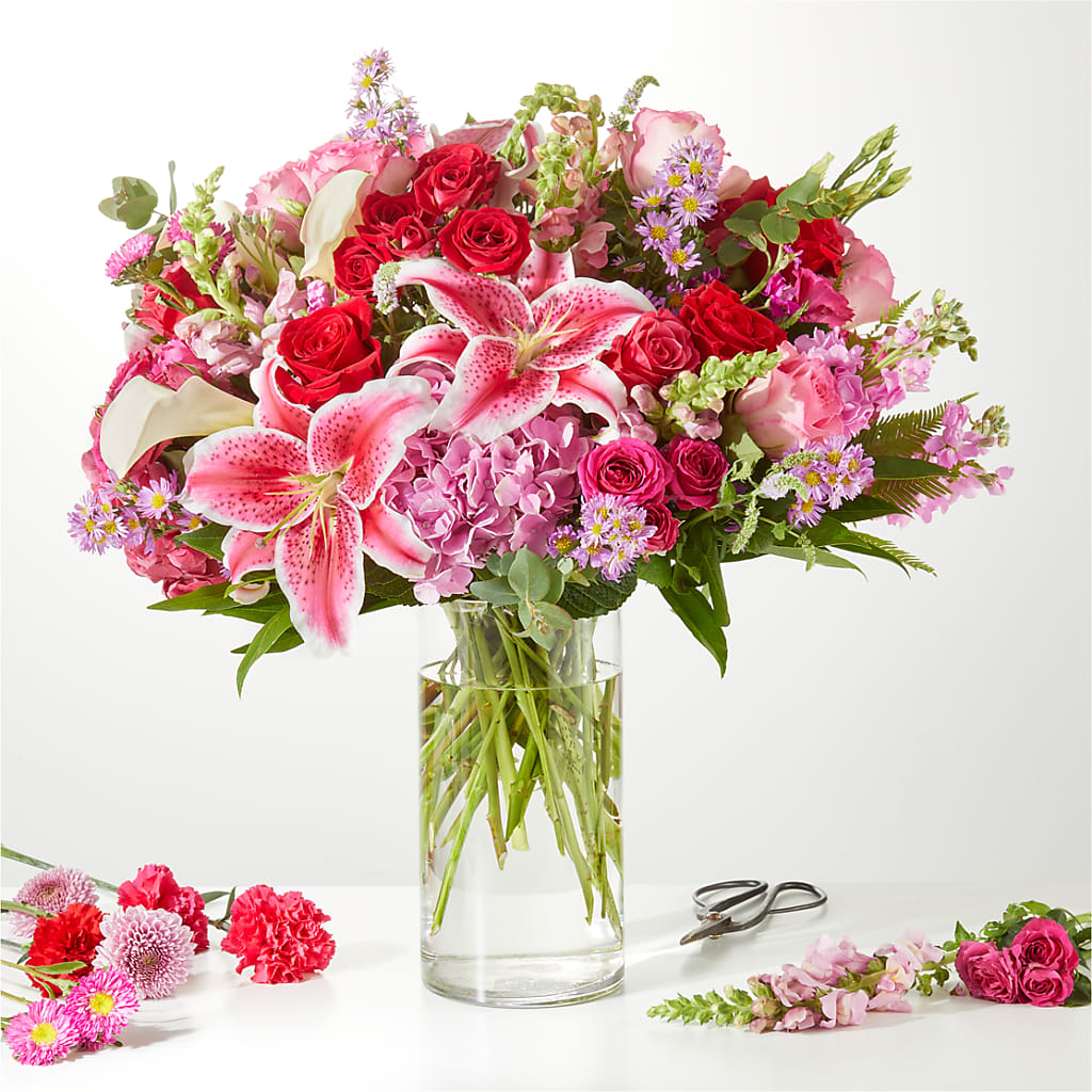 Swooning Over You - A Luxury Florist Original – Riverside Floral, Tillamook OR