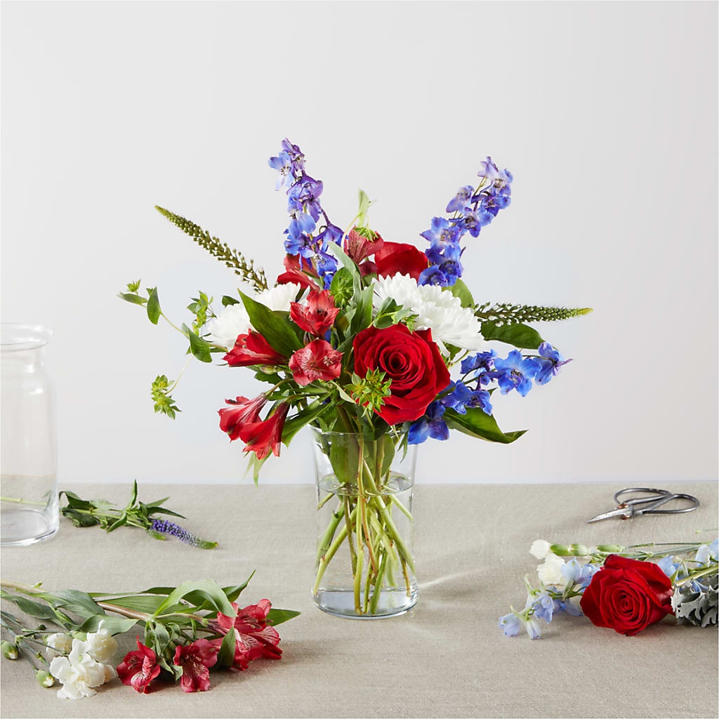 Star Spangled - A Florist Original – Riverside Floral, Tillamook OR
