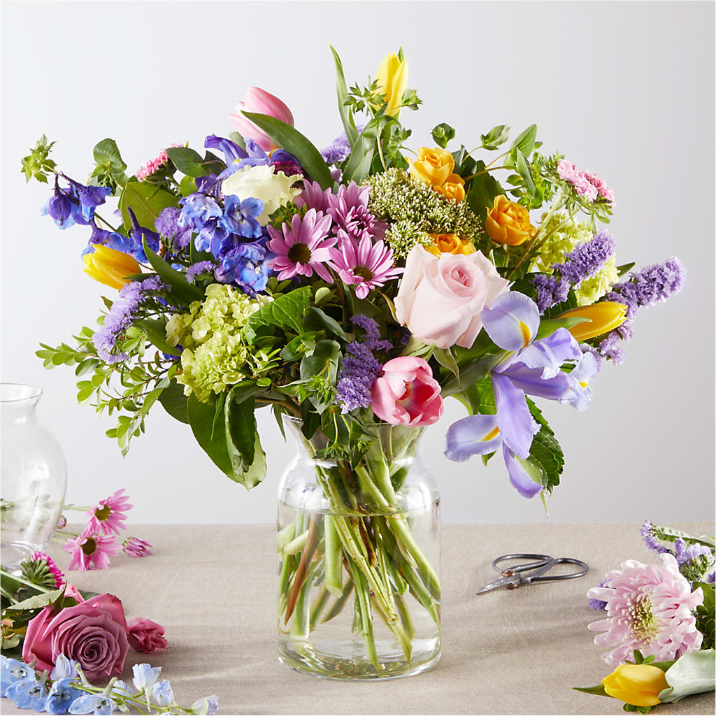 Pastel Tradition - A Florist Original – Riverside Floral, Tillamook OR