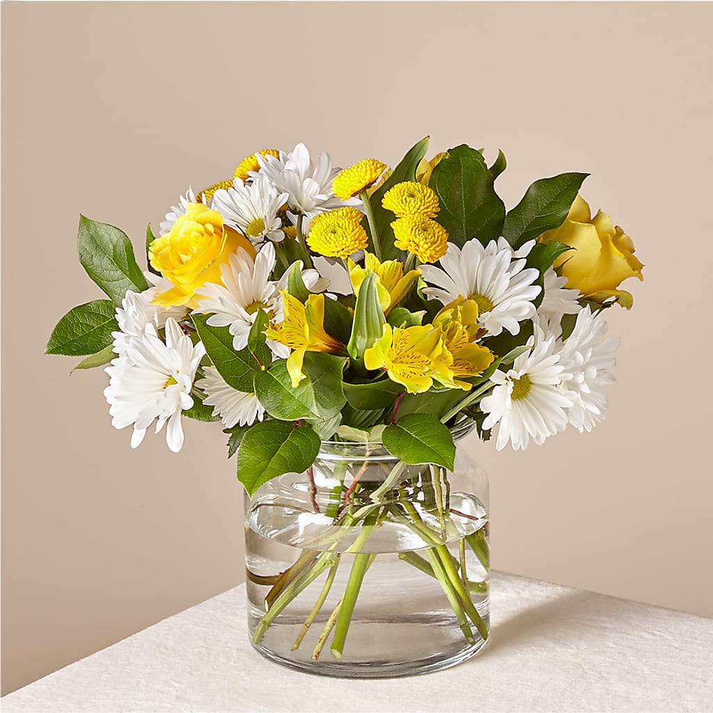 Sunny Sentiments Bouquet – Riverside Floral, Tillamook OR