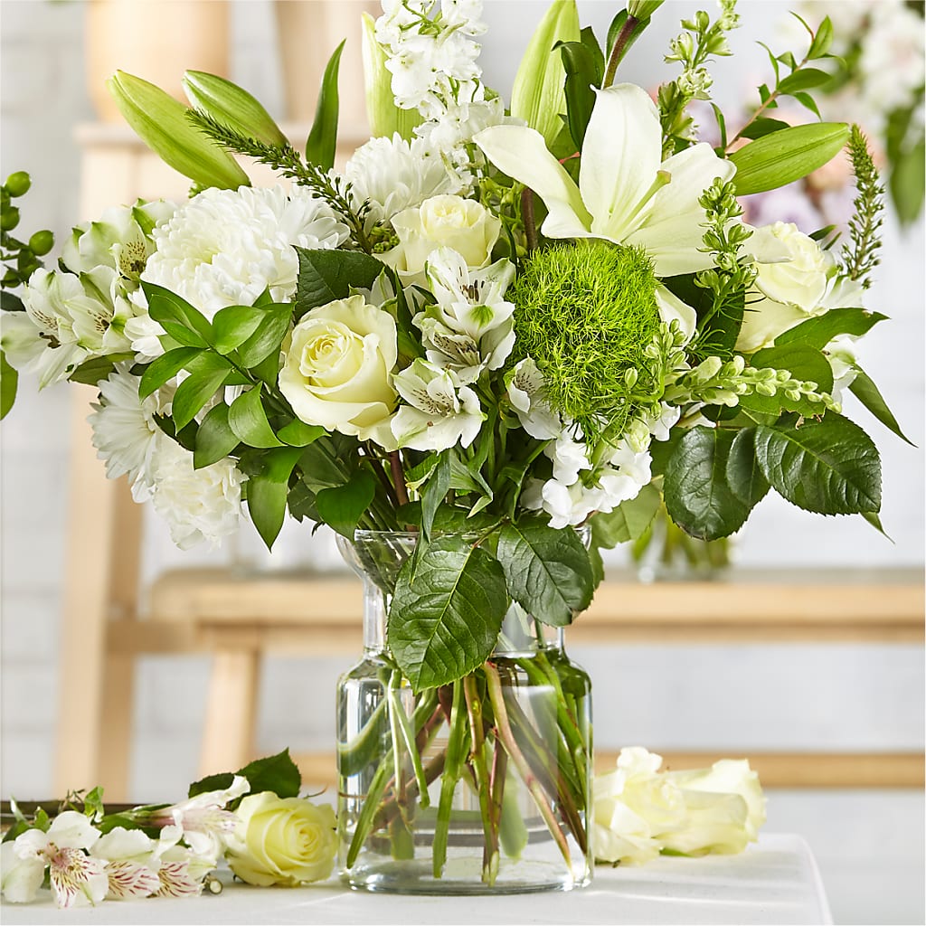 Classic Ivory – A Florist Original – Riverside Floral, Tillamook OR