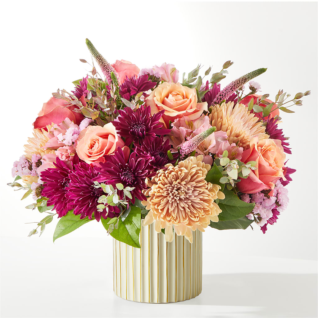 Berry Cobbler Bouquet with Ivory Vase – Riverside Floral, Tillamook OR